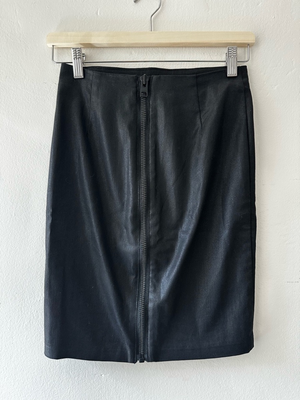 AllSaints Black Front-Zip Pencil Skirt
